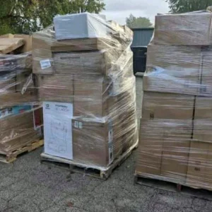 Alternative view of Amazon customer returns pallet