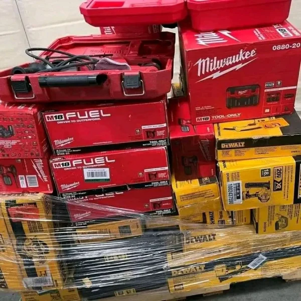 DeWALT tools pallets - Image 2