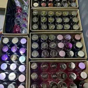 Alternative view of Victoria Secret Wholesale Pallets